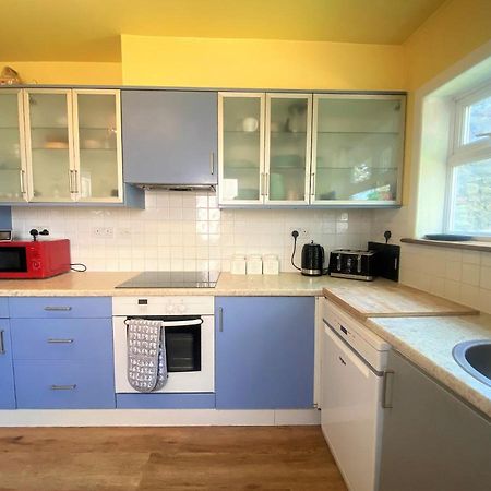 Colourful Vintage-Styled Home In Lovely Southville Bristol Exterior photo